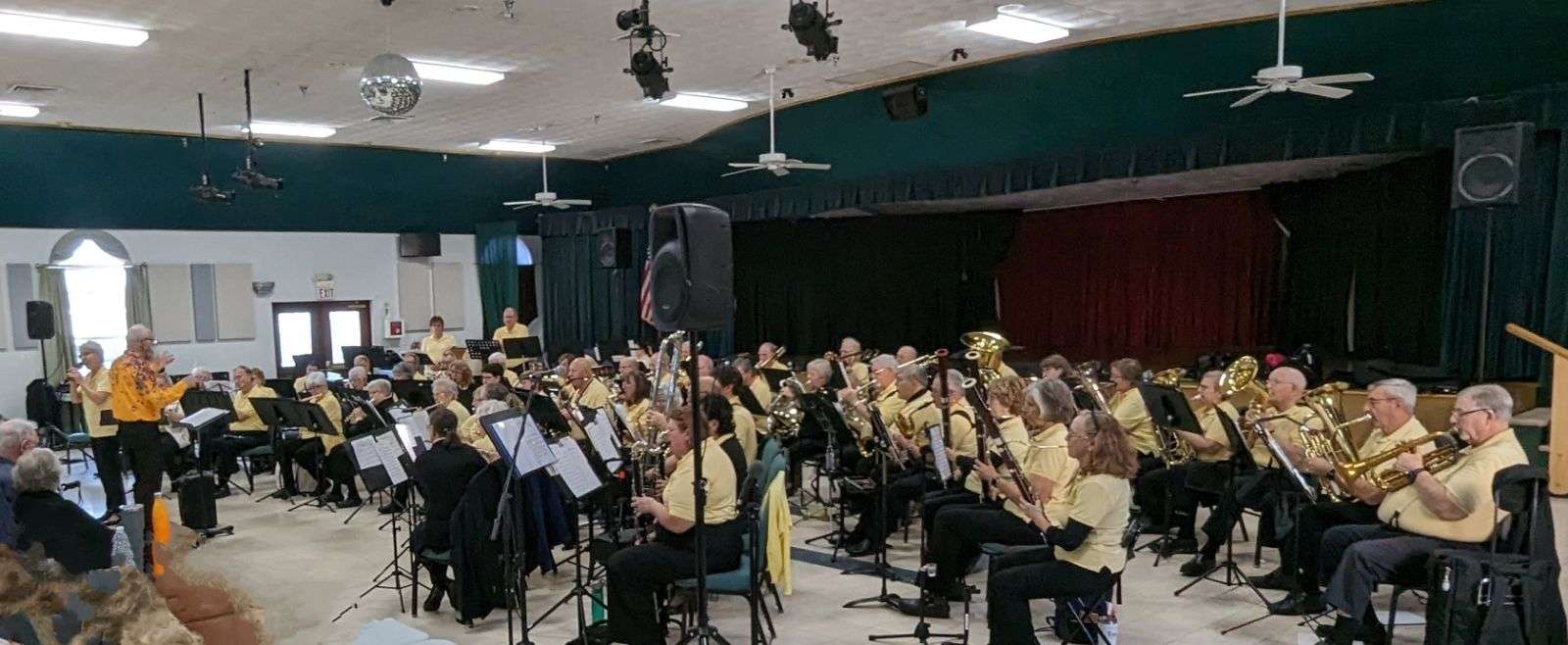 Lake Concert Band playing at Spruce Creek